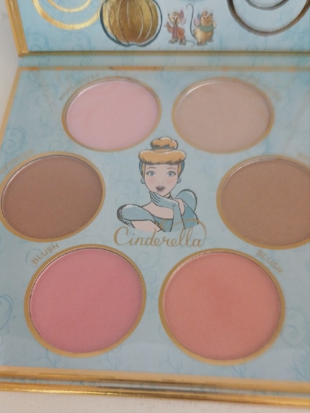 Cinderella Complexion Palette - Picture 3 of 3